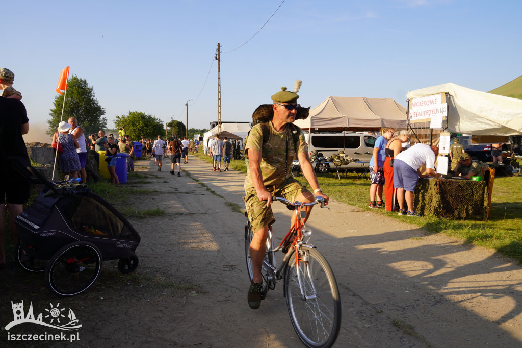 XX Zlot Militarny „Gąsienice i Podkowy” – otwarcie w obiektywie