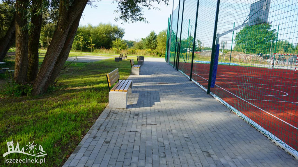 Nowe boisko przy ZS 6 w obiektywie