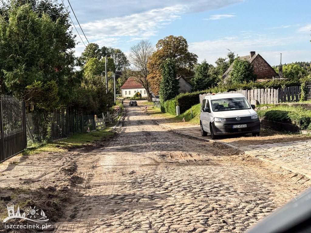 Ruszył długo oczekiwany remont drogi w Sporem