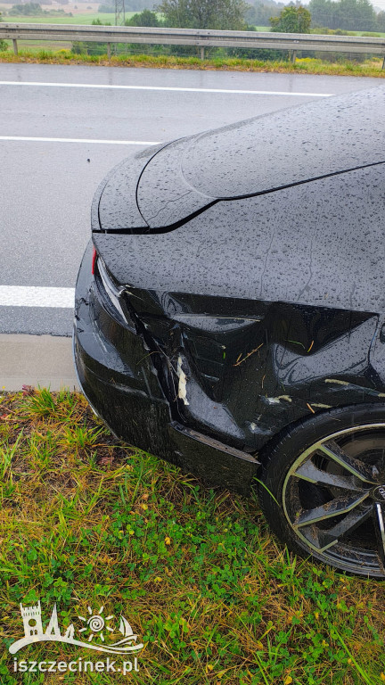 Rozbite Audi na obwodnicy Szczecinka