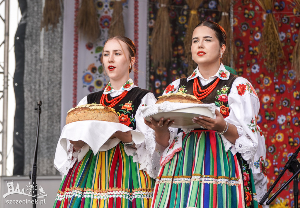 Chleb i tradycja – wyjątkowe chwile na Święcie Plonów