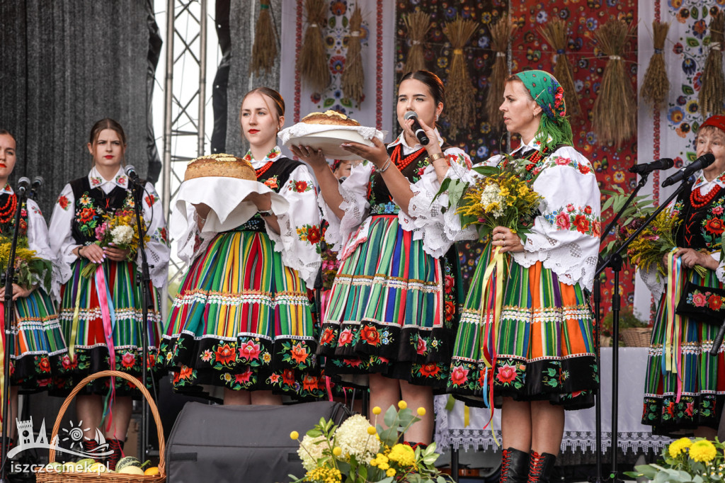 Chleb i tradycja – wyjątkowe chwile na Święcie Plonów