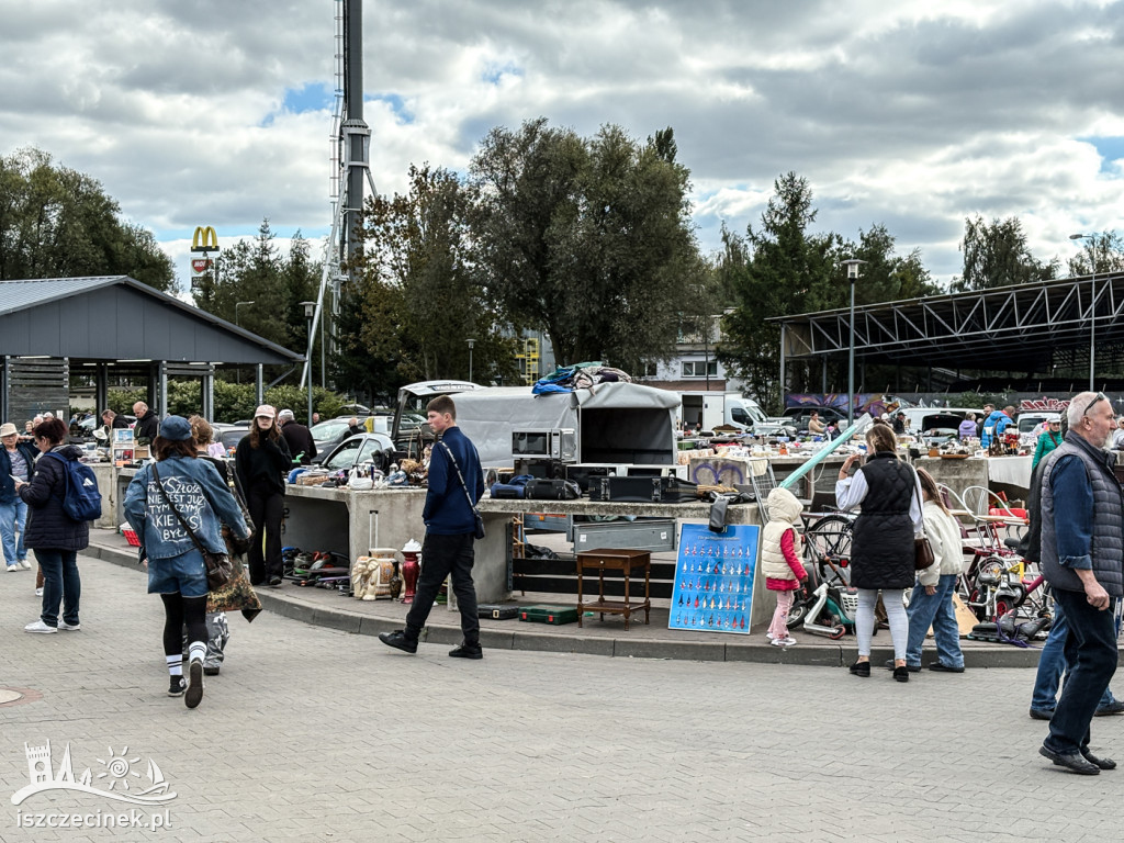 Pierwszy jesienny pchli targ za nami.