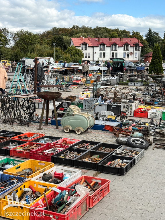 Pierwszy jesienny pchli targ za nami.