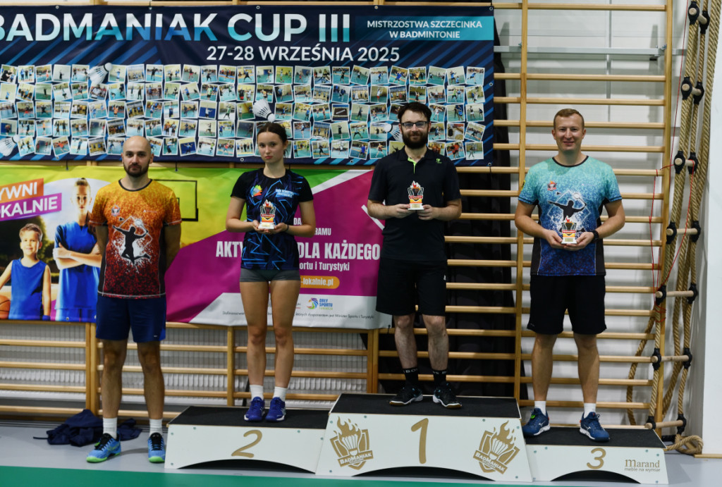 BadManiak Cup III – badmintonowe święto