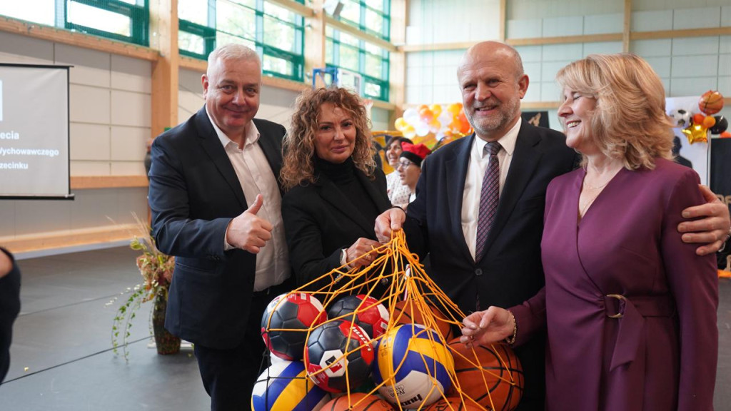 55 lat SOSW w Szczecinku i nowa hala sportowa