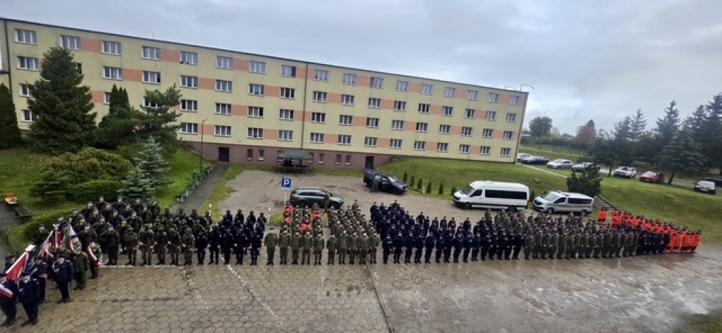 Wojskowy ceremoniał w Białym Borze