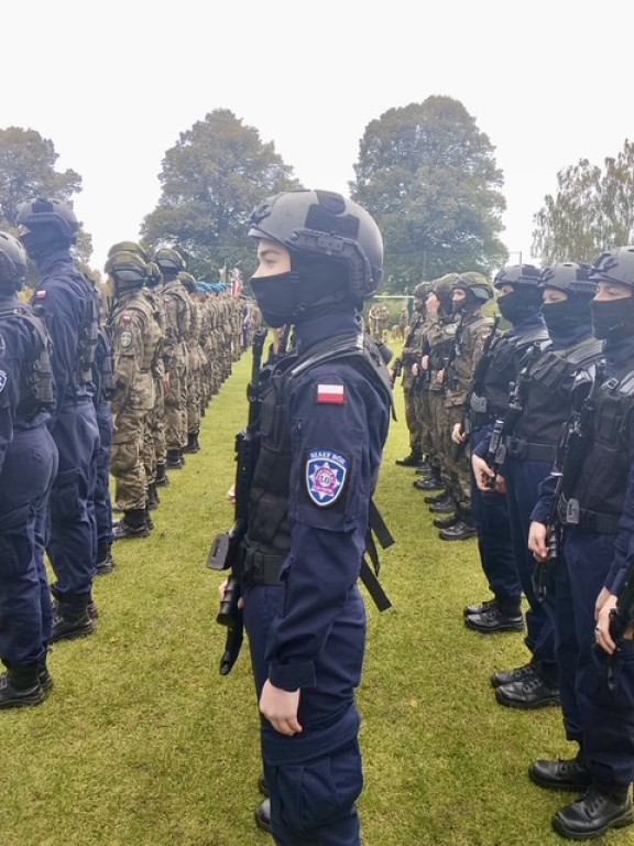 Wojskowy ceremoniał w Białym Borze