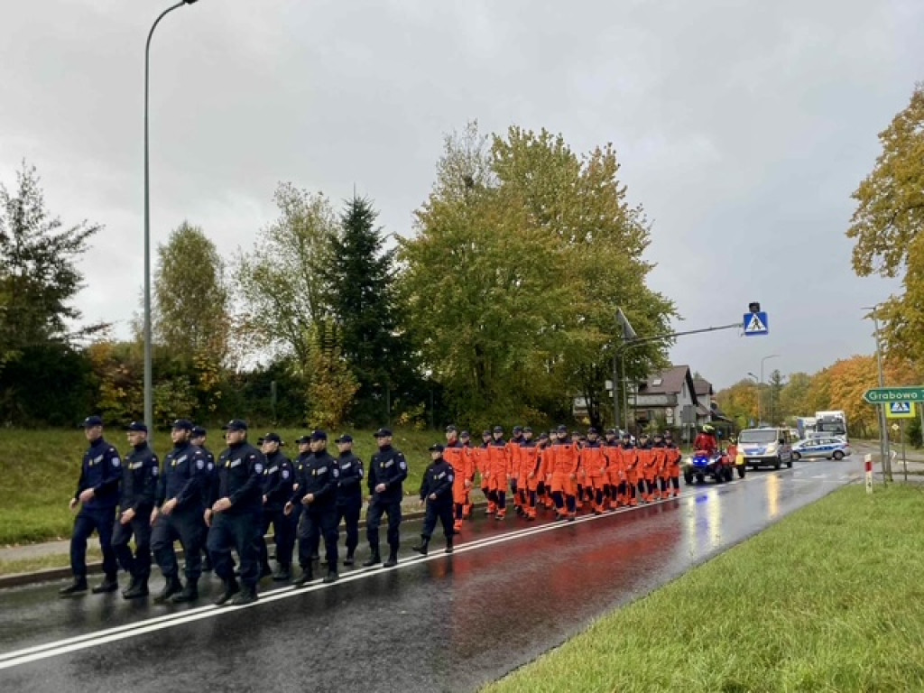 Wojskowy ceremoniał w Białym Borze