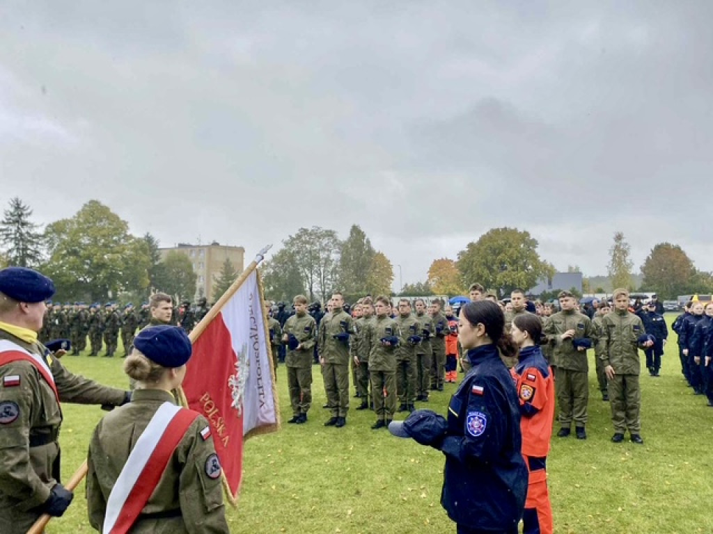 Wojskowy ceremoniał w Białym Borze
