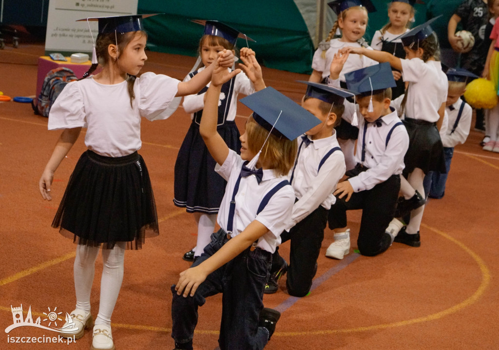 Dzień Edukacji Narodowej w Żółtnicy. Wzruszenia, gratulacje i pasowanie pierwszoklasistów