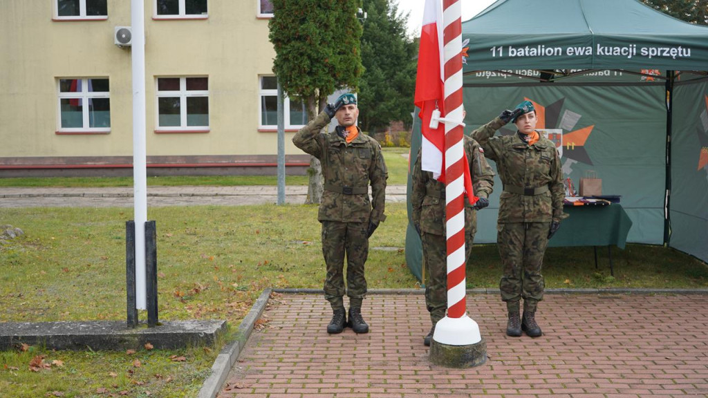 Podwójny jubileusz 11. Batalionu Ewakuacji Sprzętu
