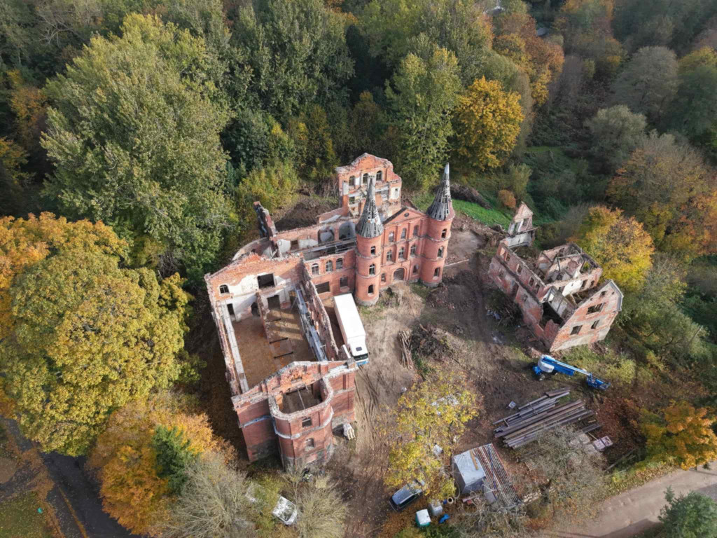 Tak dziś wygląda pałac w Juchowie