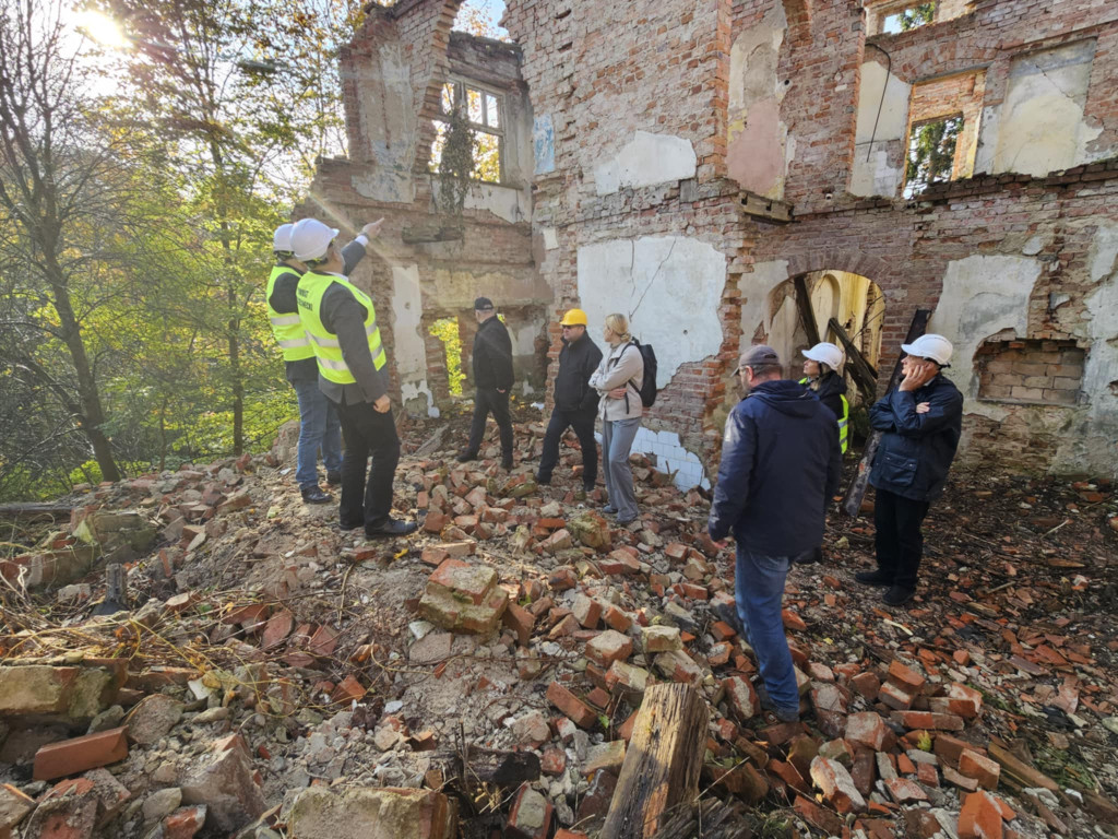 Tak dziś wygląda pałac w Juchowie