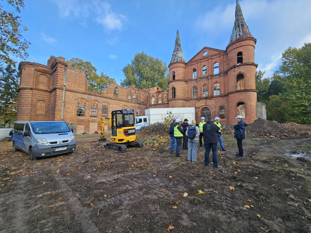 Tak dziś wygląda pałac w Juchowie