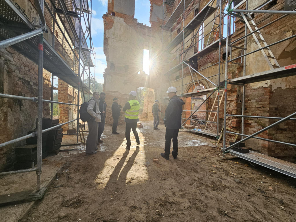 Tak dziś wygląda pałac w Juchowie