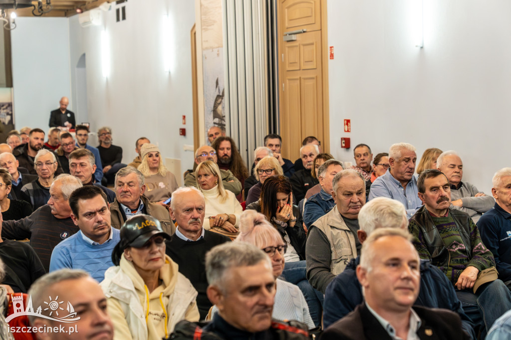 Robert Bąkiewicz w Szczecinku ZDJĘCIA