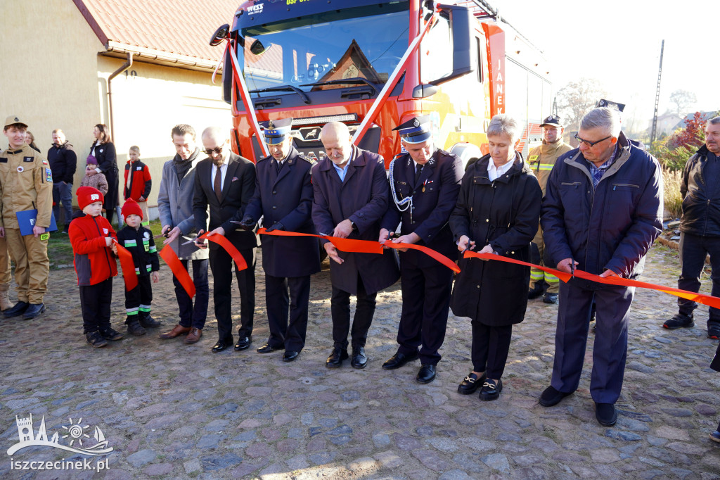 Tak Storkowo świętowało nowy wóz OSP