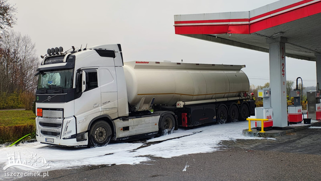 Wyciek paliwa w Silnowie – straż pożarna w akcji