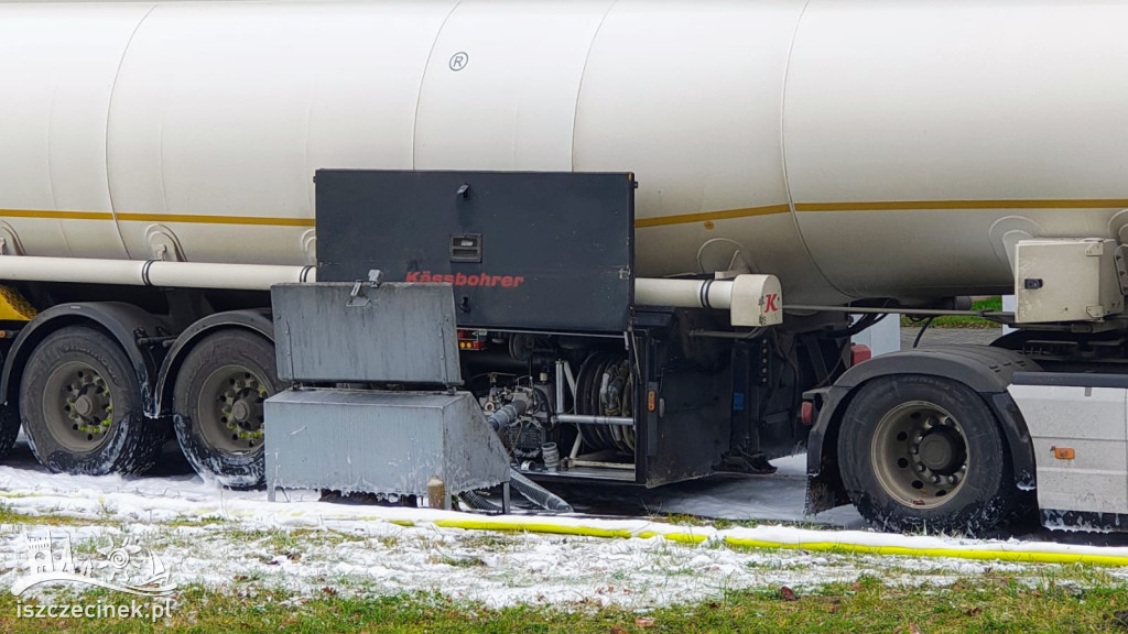 Wyciek paliwa w Silnowie – straż pożarna w akcji