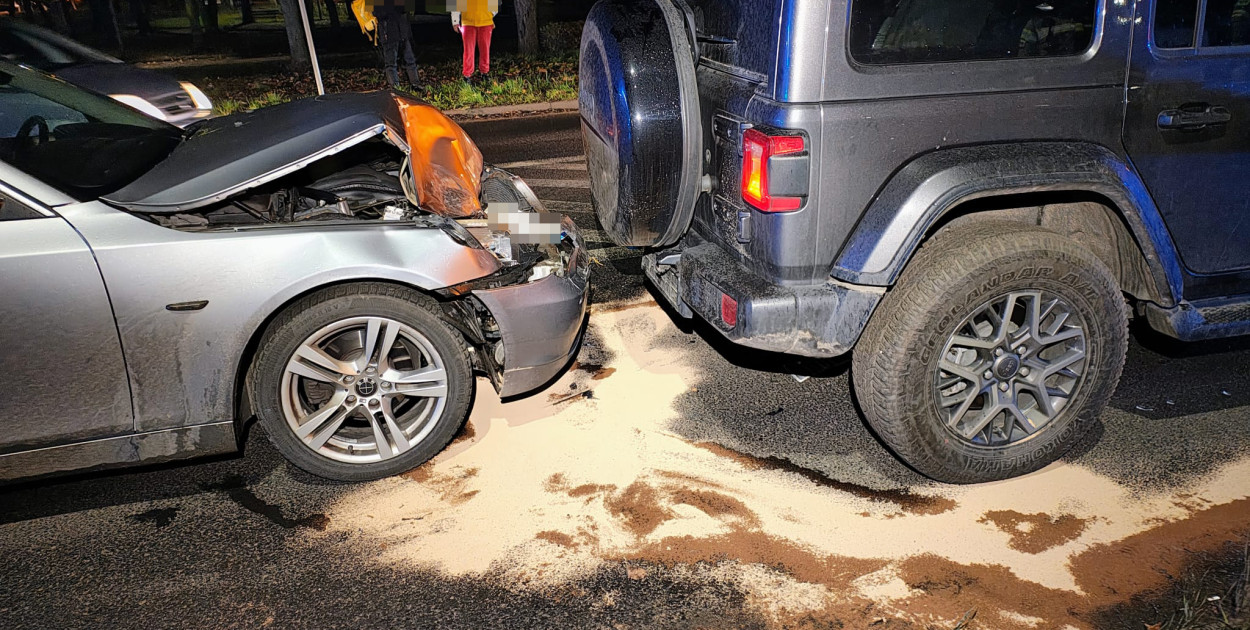 Trzy auta zderzyły się na ul. Cieślaka