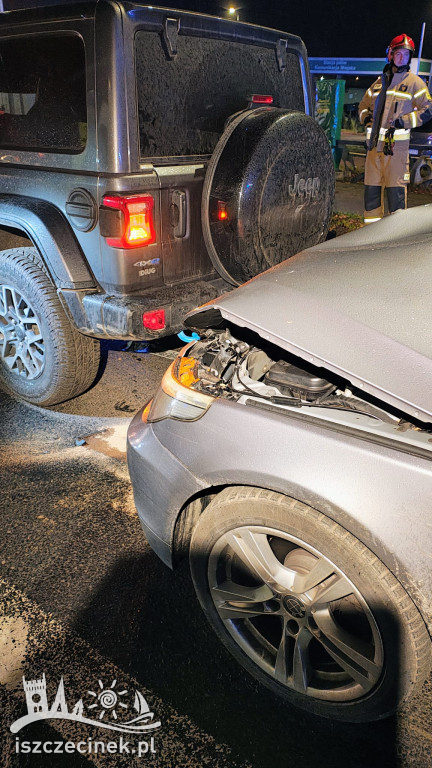 Trzy auta zderzyły się na ul. Cieślaka