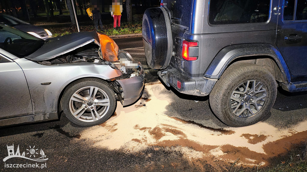 Trzy auta zderzyły się na ul. Cieślaka