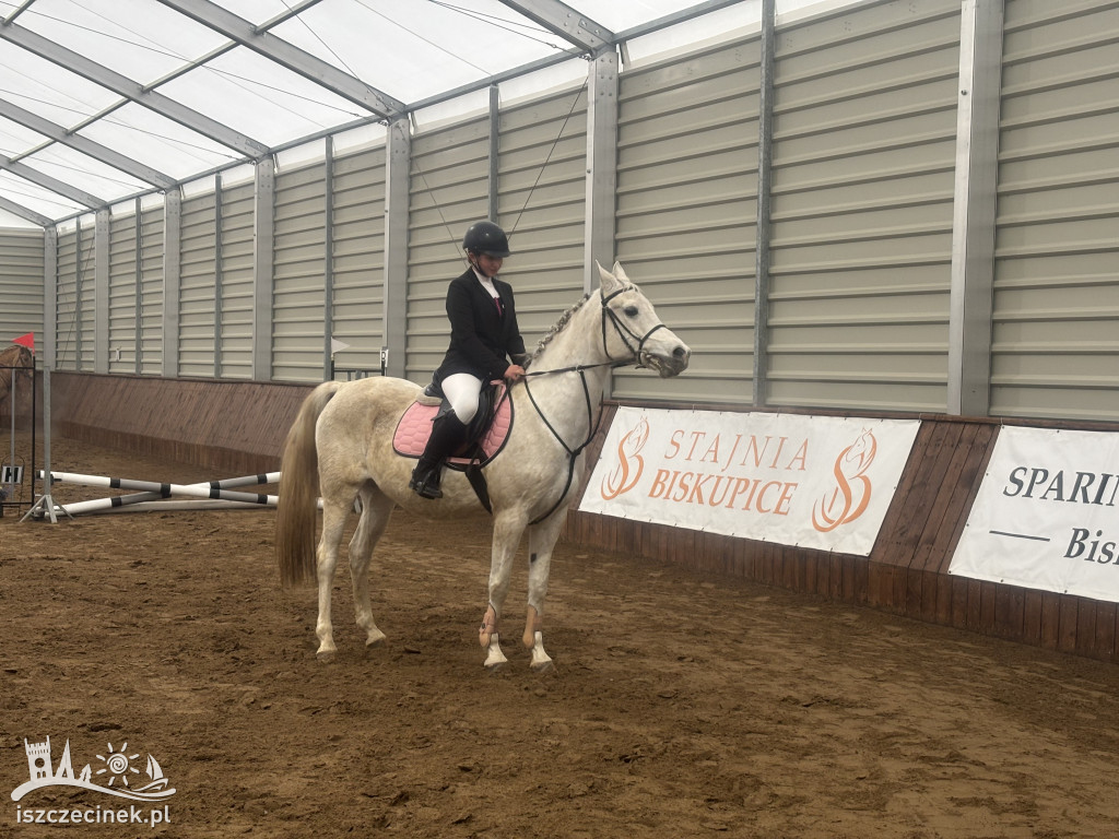 III halowy sparing w Stajni Biskupice otworzył sezon