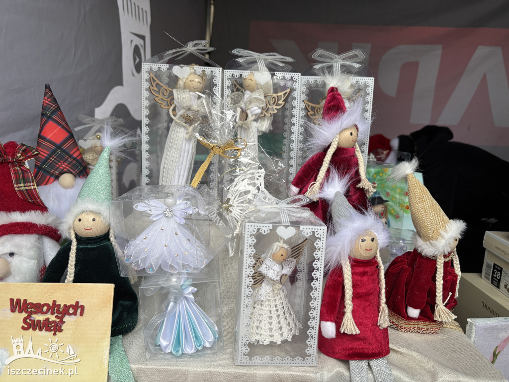 Eko-ozdoby i rękodzieło na kiermaszu. Aktywne Kobiety zapraszają.
