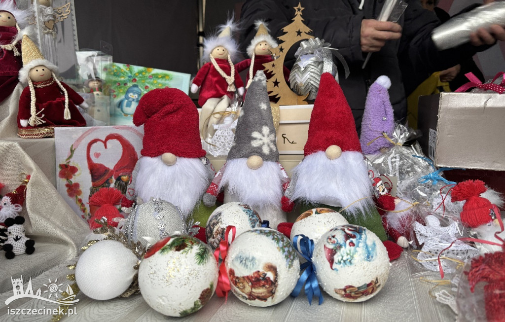 Eko-ozdoby i rękodzieło na kiermaszu. Aktywne Kobiety zapraszają.