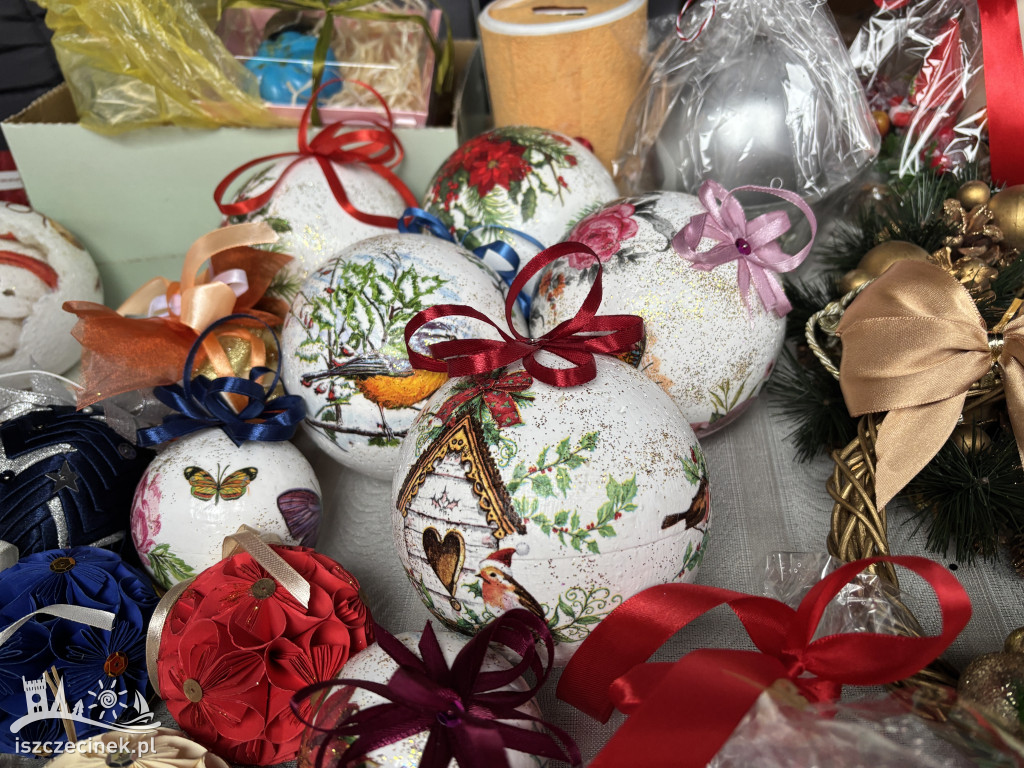 Eko-ozdoby i rękodzieło na kiermaszu. Aktywne Kobiety zapraszają.