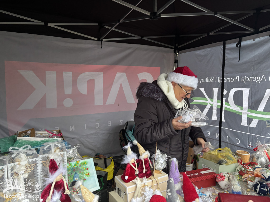 Eko-ozdoby i rękodzieło na kiermaszu. Aktywne Kobiety zapraszają.