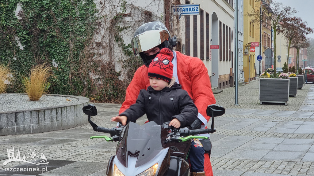 Moto Mikołaje na ulicach Szczecinka