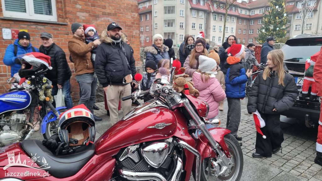 Moto Mikołaje na ulicach Szczecinka