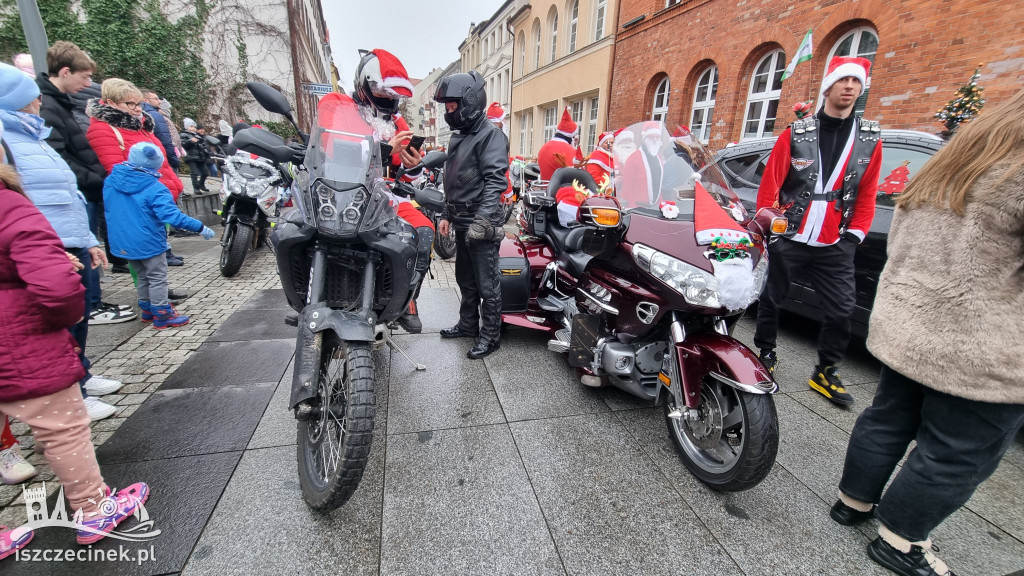 Moto Mikołaje na ulicach Szczecinka