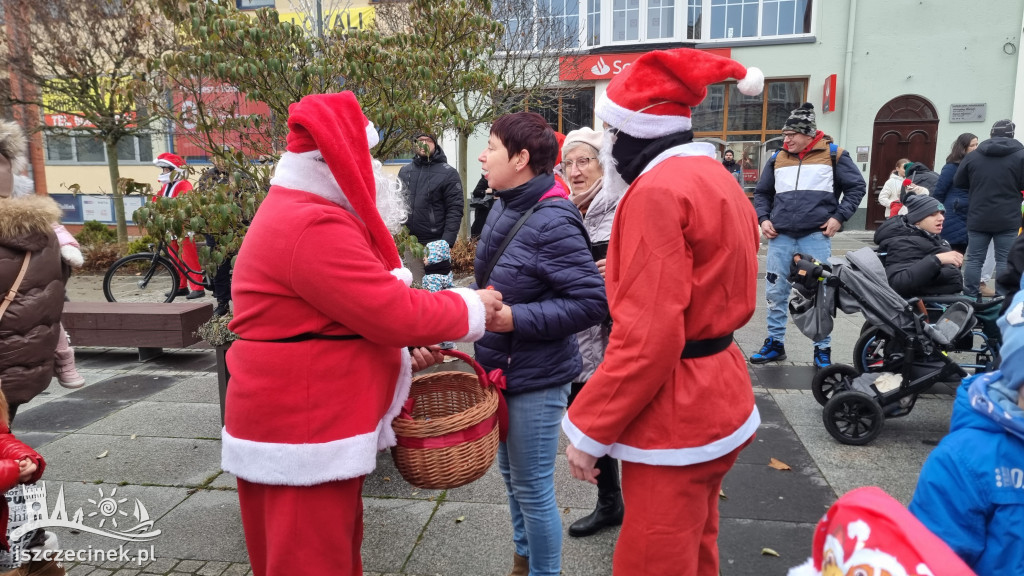 Moto Mikołaje na ulicach Szczecinka