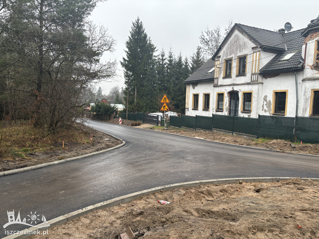 Tak powstaje nowa droga w Sporem