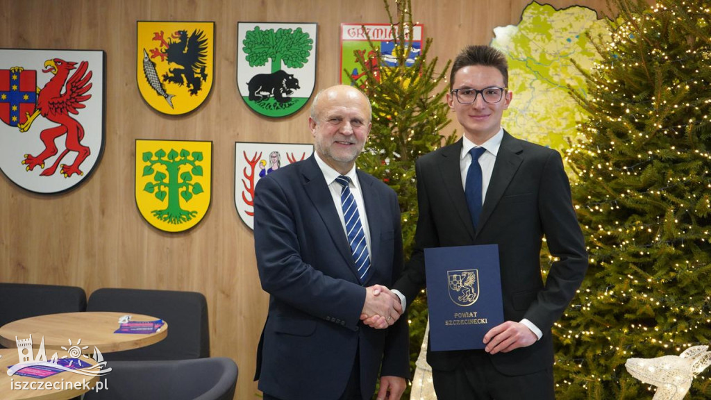 Nagrody i stypendia Powiatu Szczecineckiego rozdane- zobacz listę