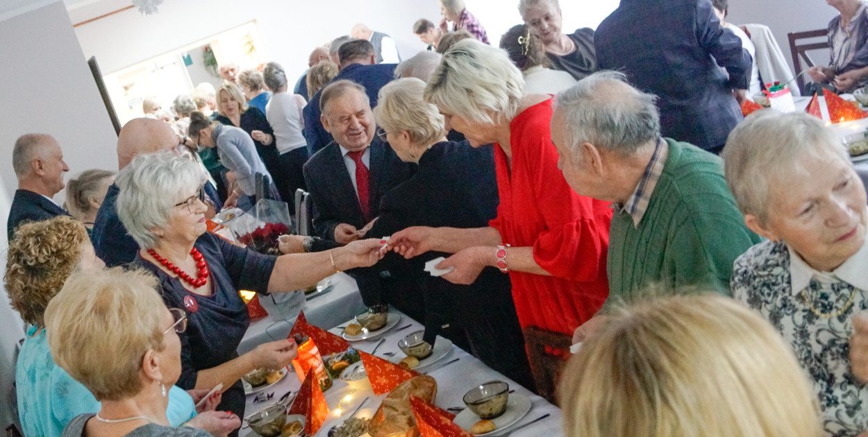 Wspólna Wigilia seniorów w Wierzchowie