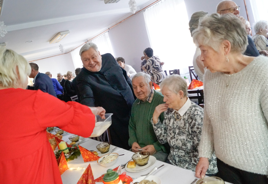 Wspólna Wigilia seniorów w Wierzchowie