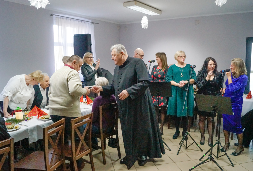 Wspólna Wigilia seniorów w Wierzchowie