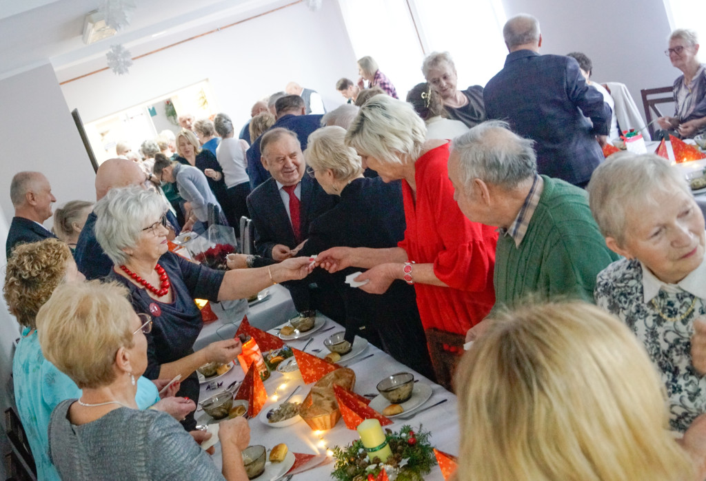 Wspólna Wigilia seniorów w Wierzchowie