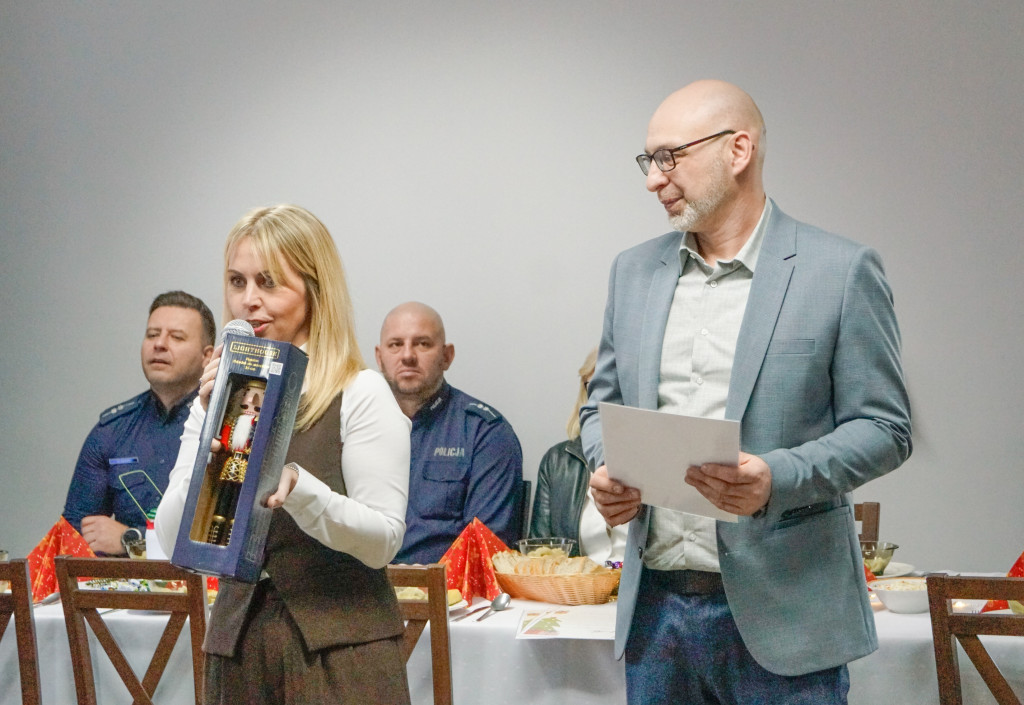 Wspólna Wigilia seniorów w Wierzchowie