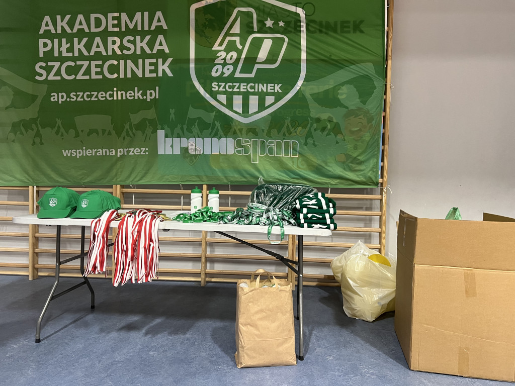 Uśmiechy, medale i piłka. Skrzat Cup 2025