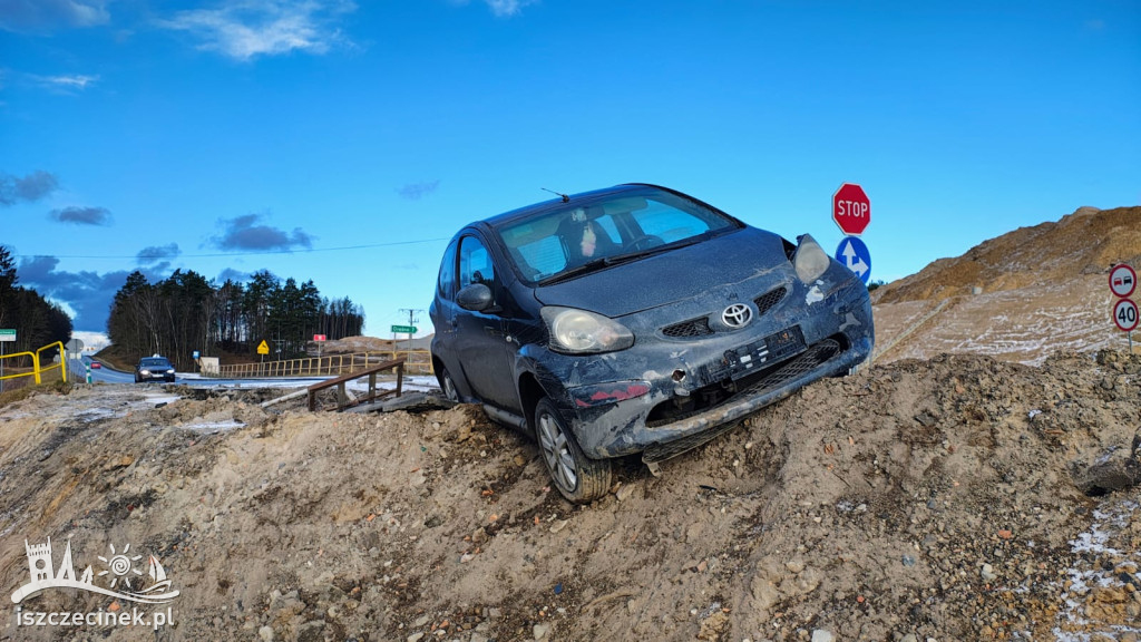 Kolizja na DK11 koło Wierzchowa