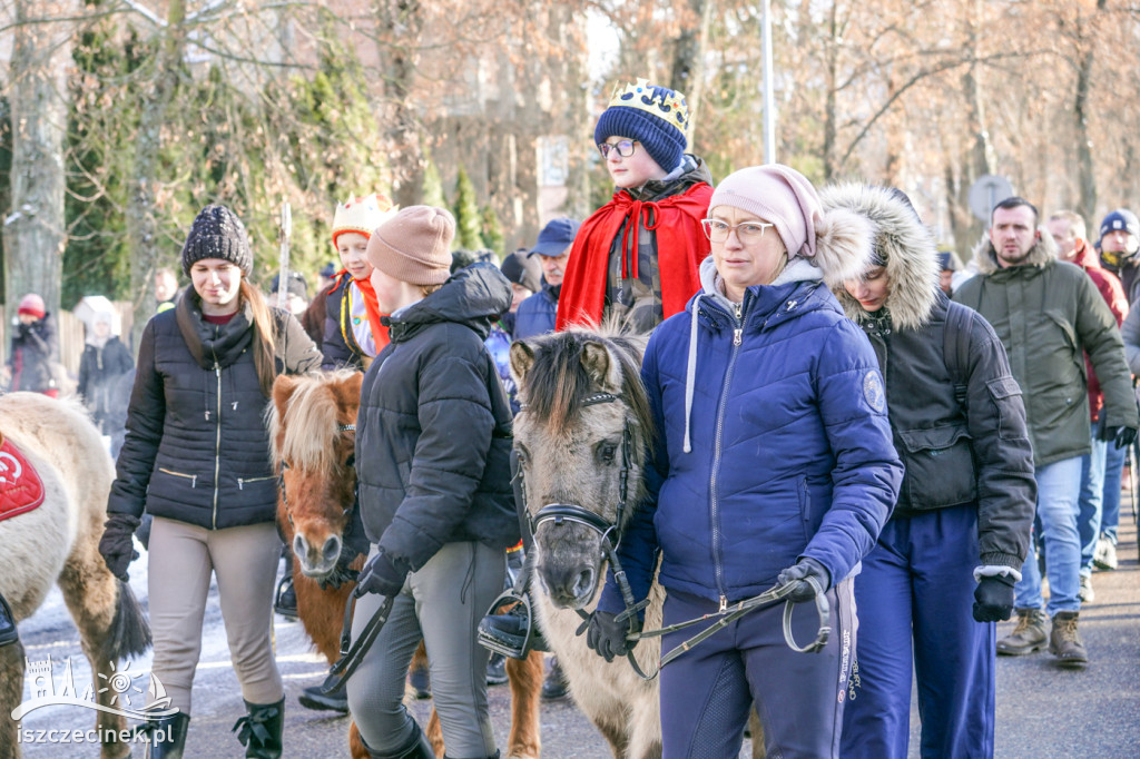 Orszak Trzech Króli przeszedł ulicami Szczecinka