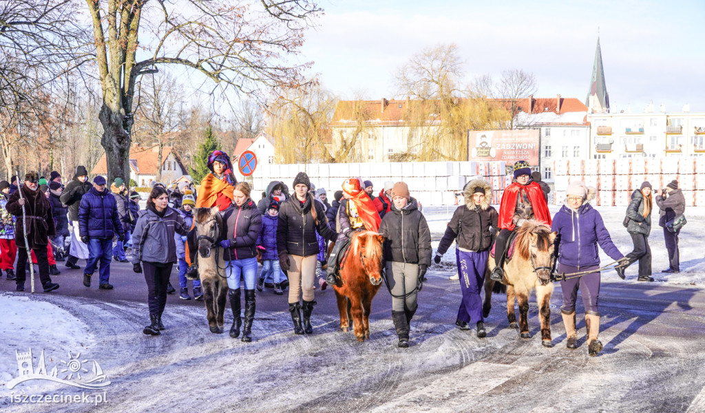 Orszak Trzech Króli przeszedł ulicami Szczecinka