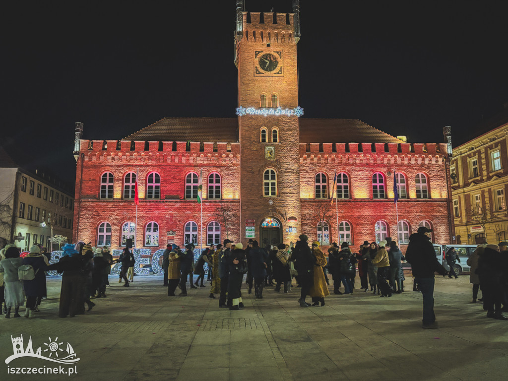 Karnawał wystartował. Taniec na Placu Wolności