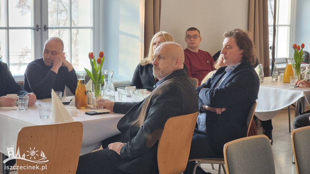 Śniadanie biznesowe w Szczecinku.