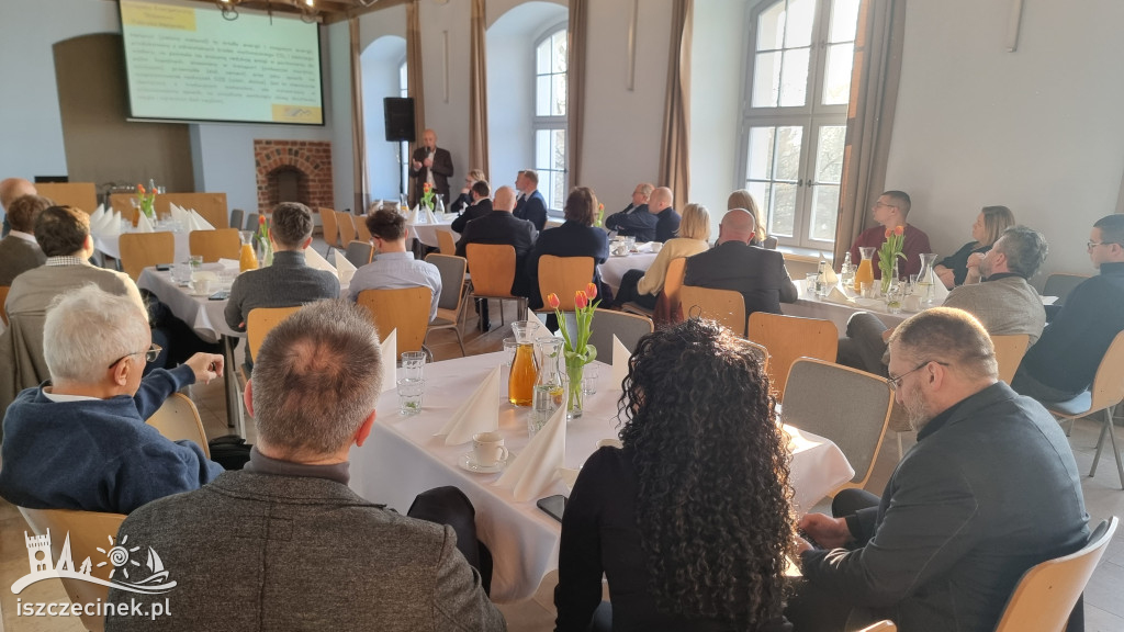 Śniadanie biznesowe w Szczecinku.